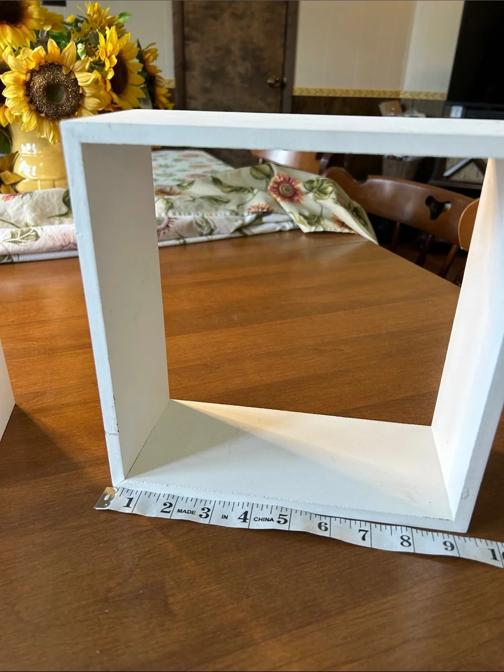 Modern White Nested Cube Wall Shelf Décor